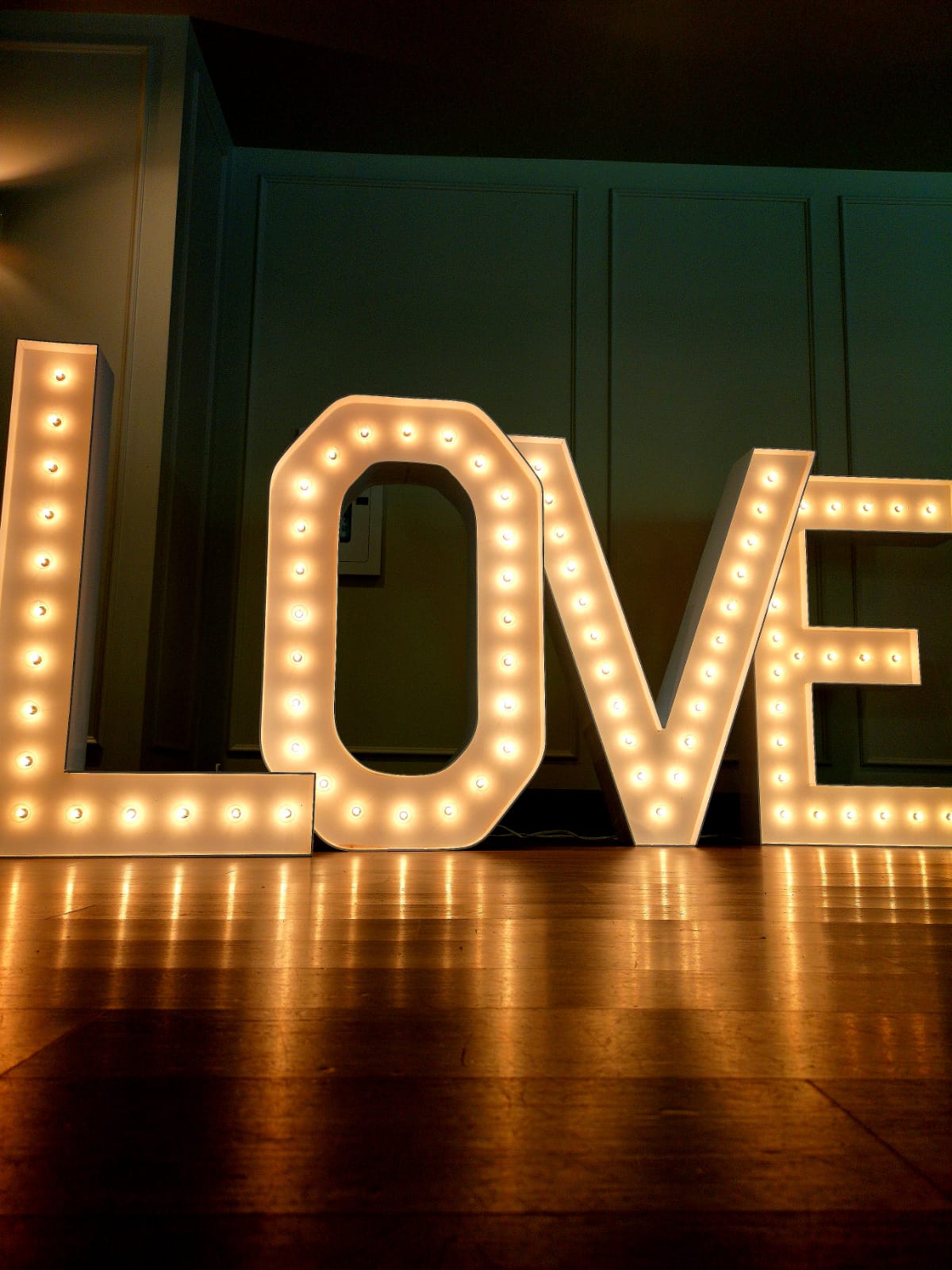 Love Marquee Letter